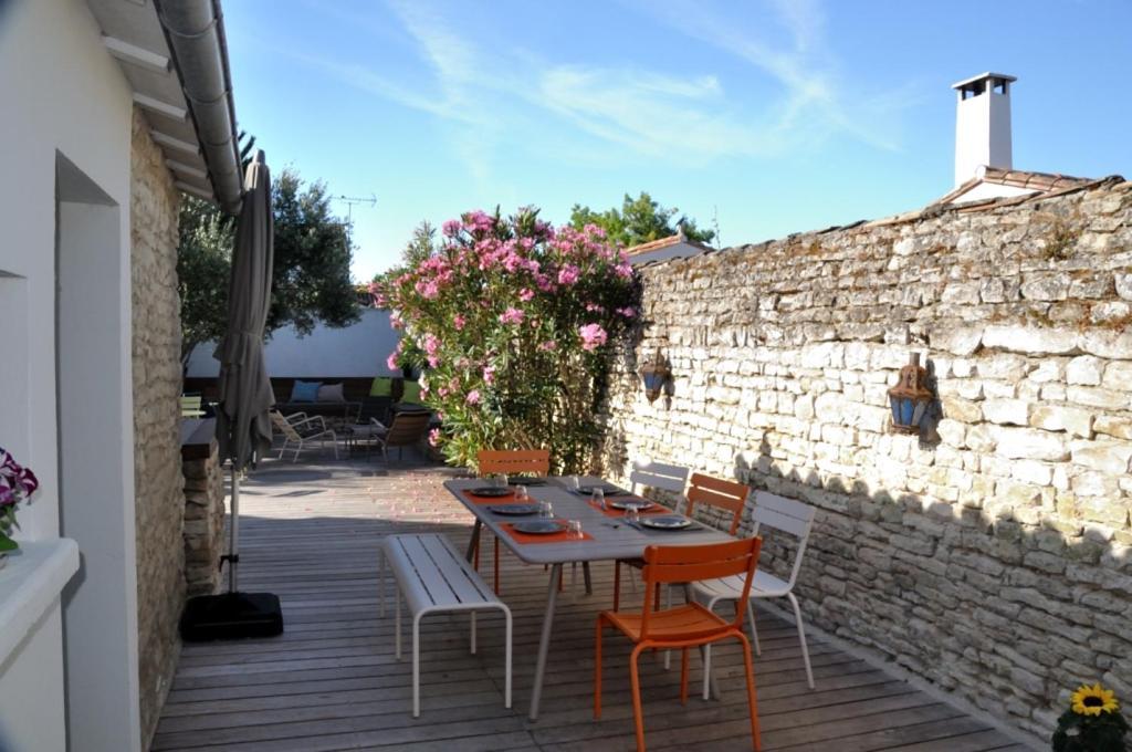 Villa L'Olivier De Milou Le Bois-Plage-en-Ré Exterior foto
